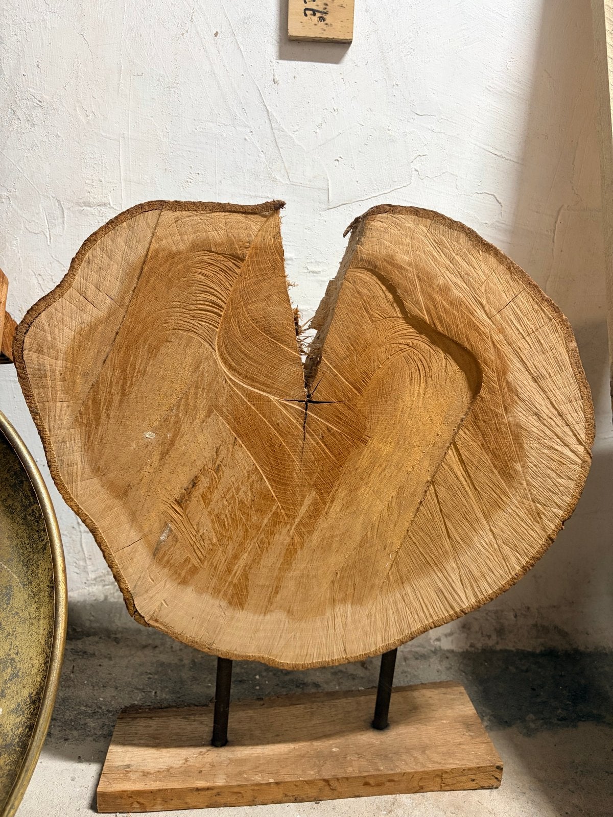 Decoratief houten schijf op standaard, Ophalen, Hout, Gebruikt, Landelijk