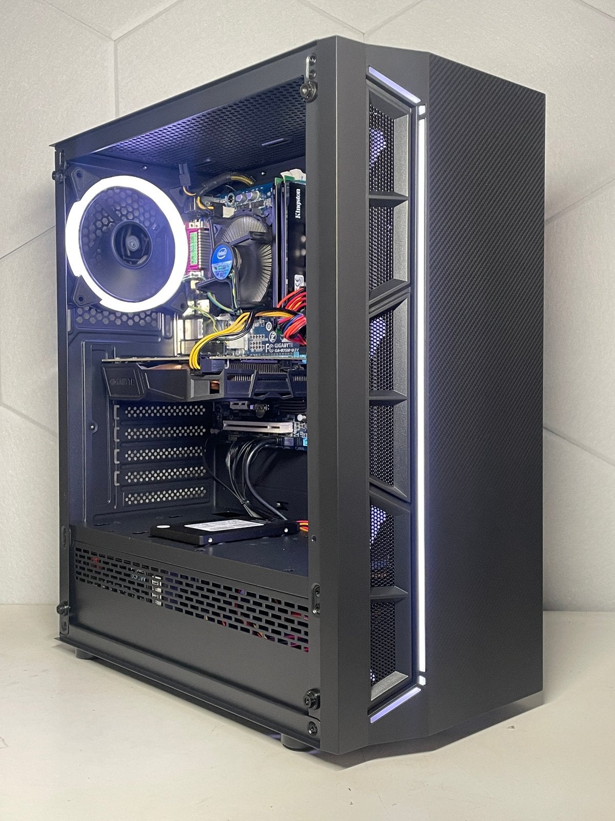 Budget Game PC | GTX 1060 | i5-3350, RevivedTech, Ophalen of Verzenden, Zo goed als nieuw, Info@revivedtech.nl