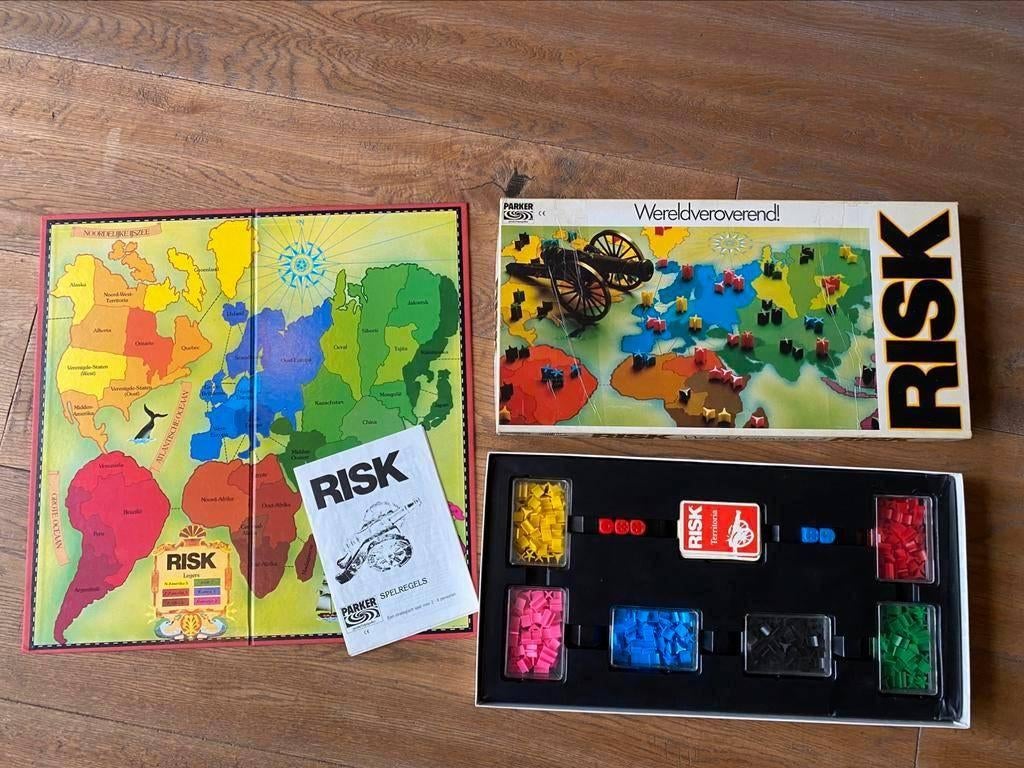 Risk witte doos van Parker (compleet), Hobby en Vrije tijd, Gezelschapsspellen | Bordspellen, Drie of vier spelers, Ophalen of Verzenden