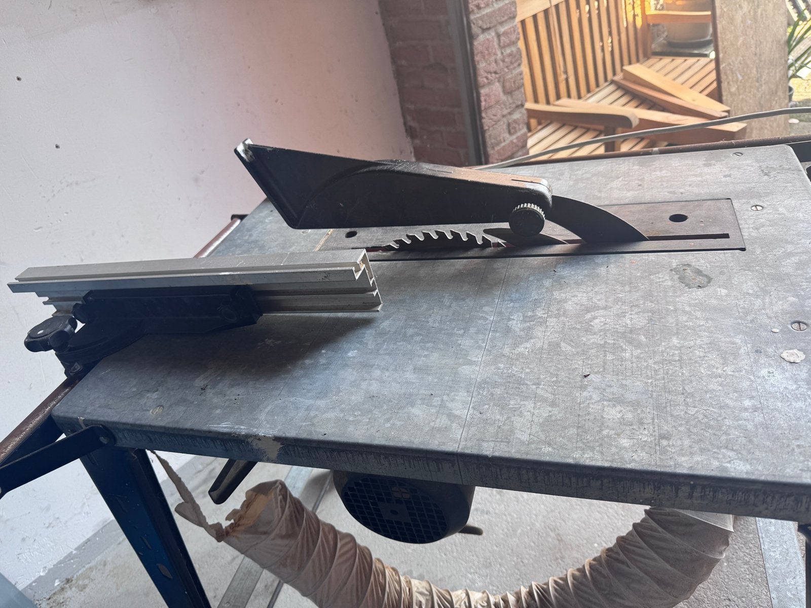 Stevige zaagtafel 3 PK / 2,2 kW – 220V – compleet, Ophalen, Gebruikt, 70 mm of meer, Overige typen
