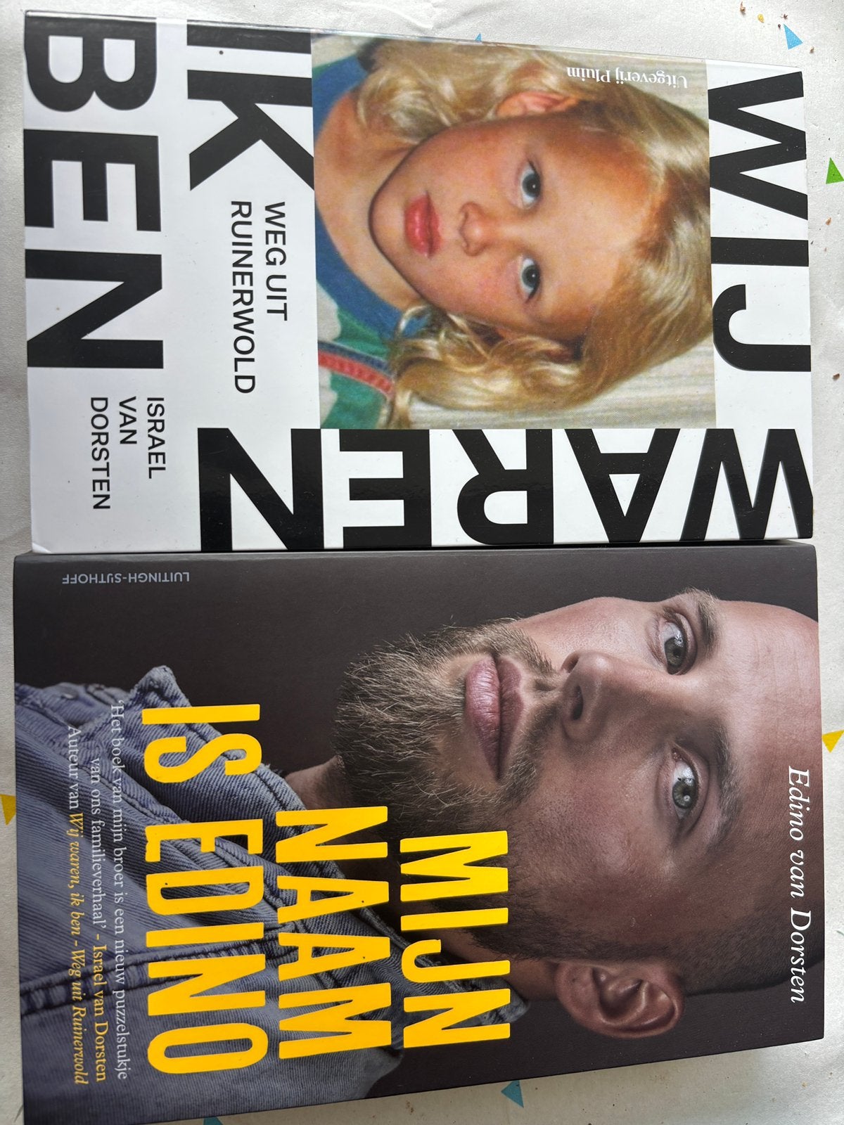 Twee boeken “weg uit ruinerwold”, Ophalen, Zo goed als nieuw, Overige