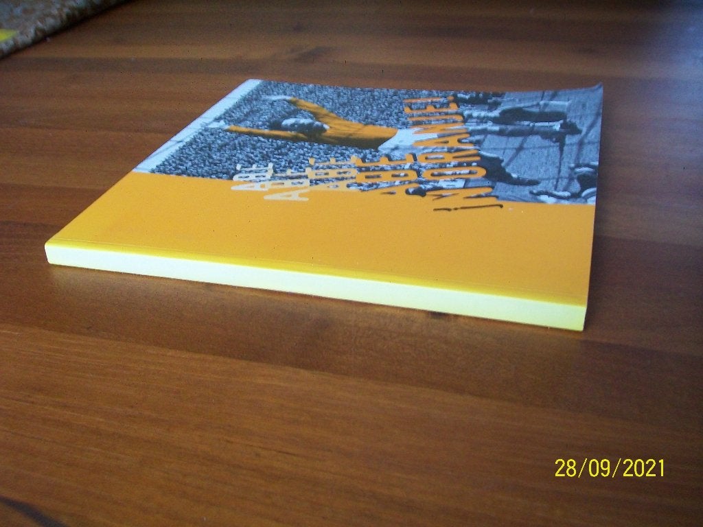 Abe in Oranje - Abe Lenstra, Verzamelen, Verzenden, Zo goed als nieuw, Overige binnenlandse clubs, Boek of Tijdschrift