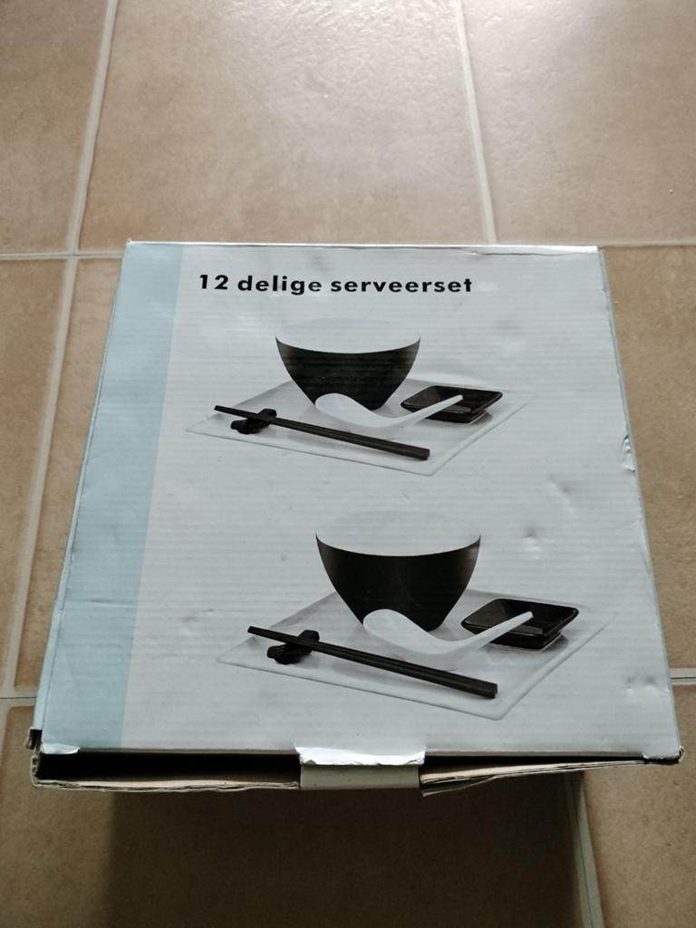 12-delig Aziatisch serveerset - Nieuw in doos, Ophalen of Verzenden, Nieuw, Overige stijlen