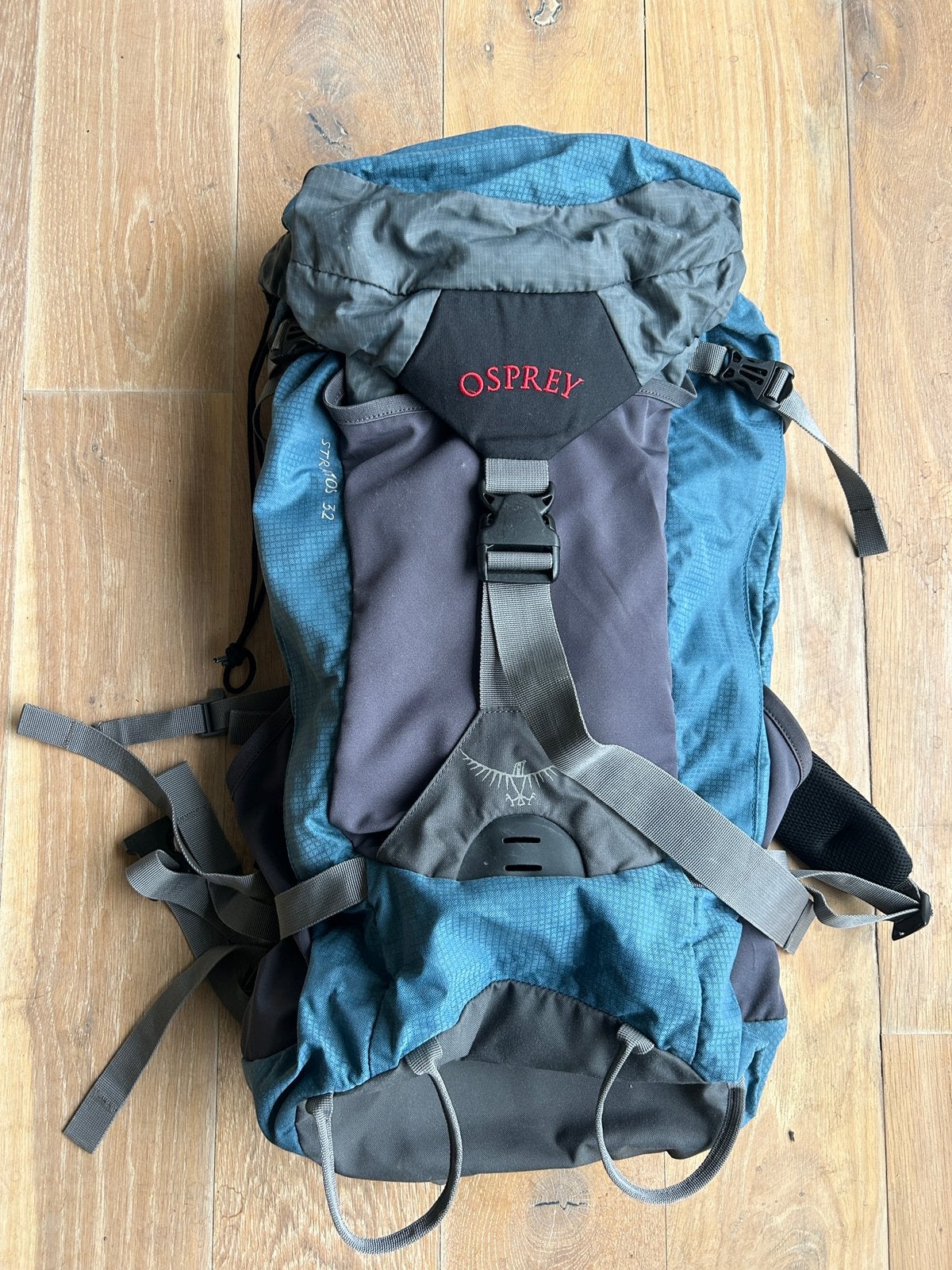 Osprey Stratos hiking backpack 32 Ltr, izgs / maat L, Sieraden, Tassen en Uiterlijk, Tassen | Rugtassen, 40 cm of meer, Zo goed als nieuw