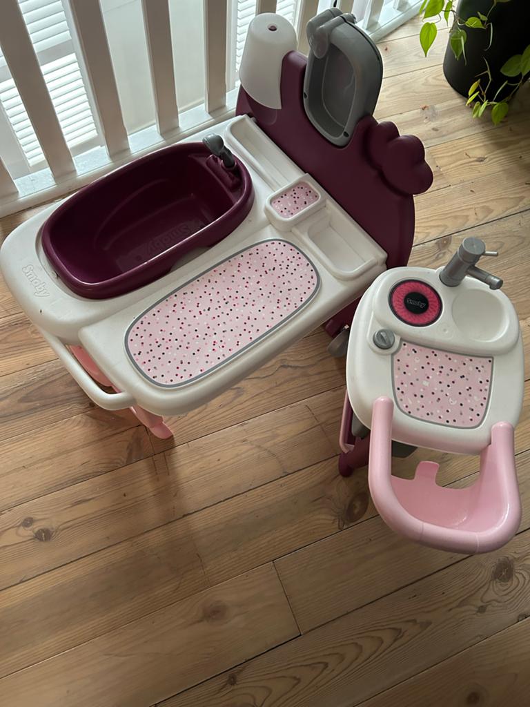Smoby Babyverzorgingsstation met badje en stoel, Ophalen, Gebruikt, Meisje