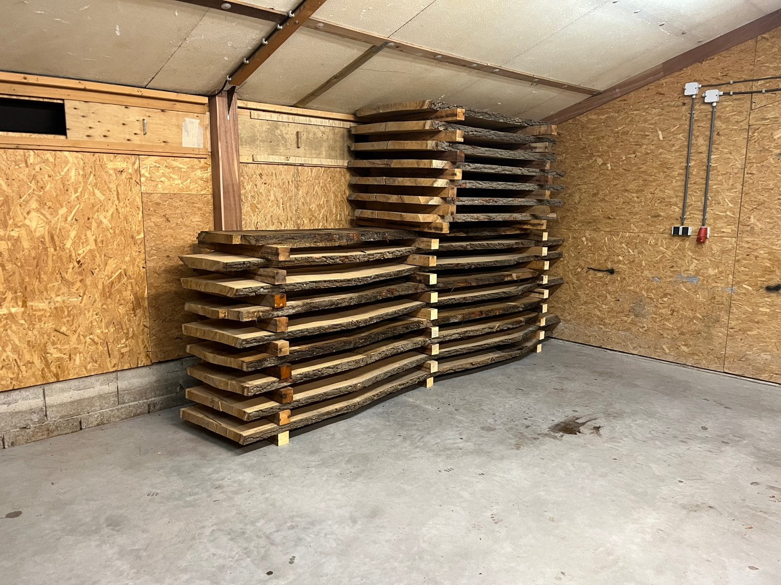 Eiken boomstamtafels/wandplanken/bartafels, Eiken, Nieuw, Ophalen of Verzenden, Plank