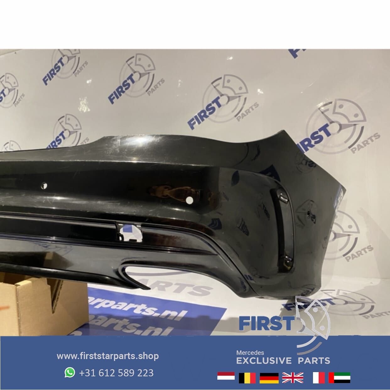 W117 CLA AMG FACELIFT ACHTERBUMPER ZWART Mercedes C117 X117, Auto-onderdelen, Gebruikt, -, Voor, Ophalen of Verzenden