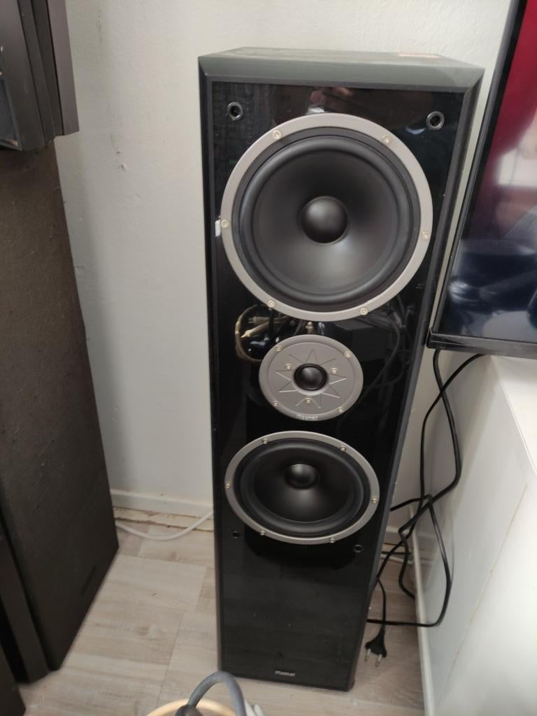 Magnat Tower Speaker - Krachtig Geluid, Ophalen of Verzenden, ., ., .