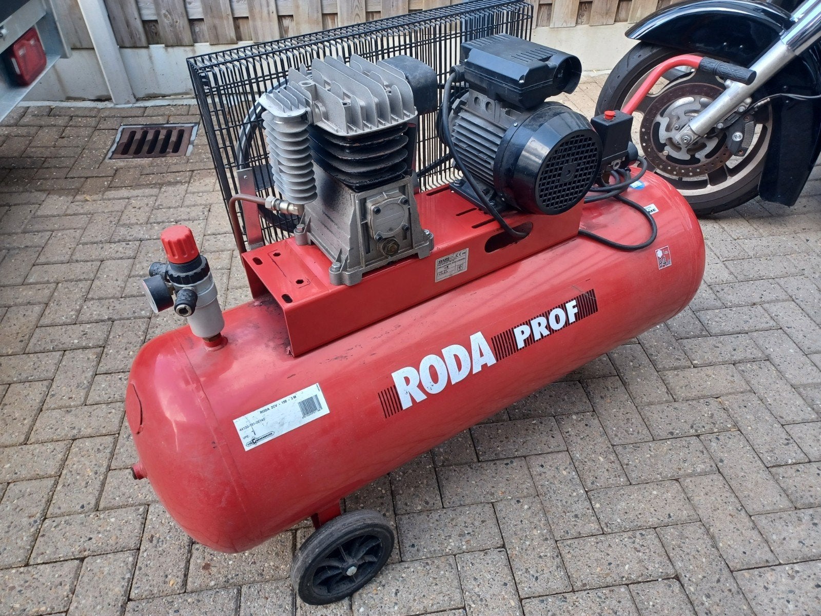 RODA PROF Compressor 150L - Krachtige Luchtcompressor, Ophalen