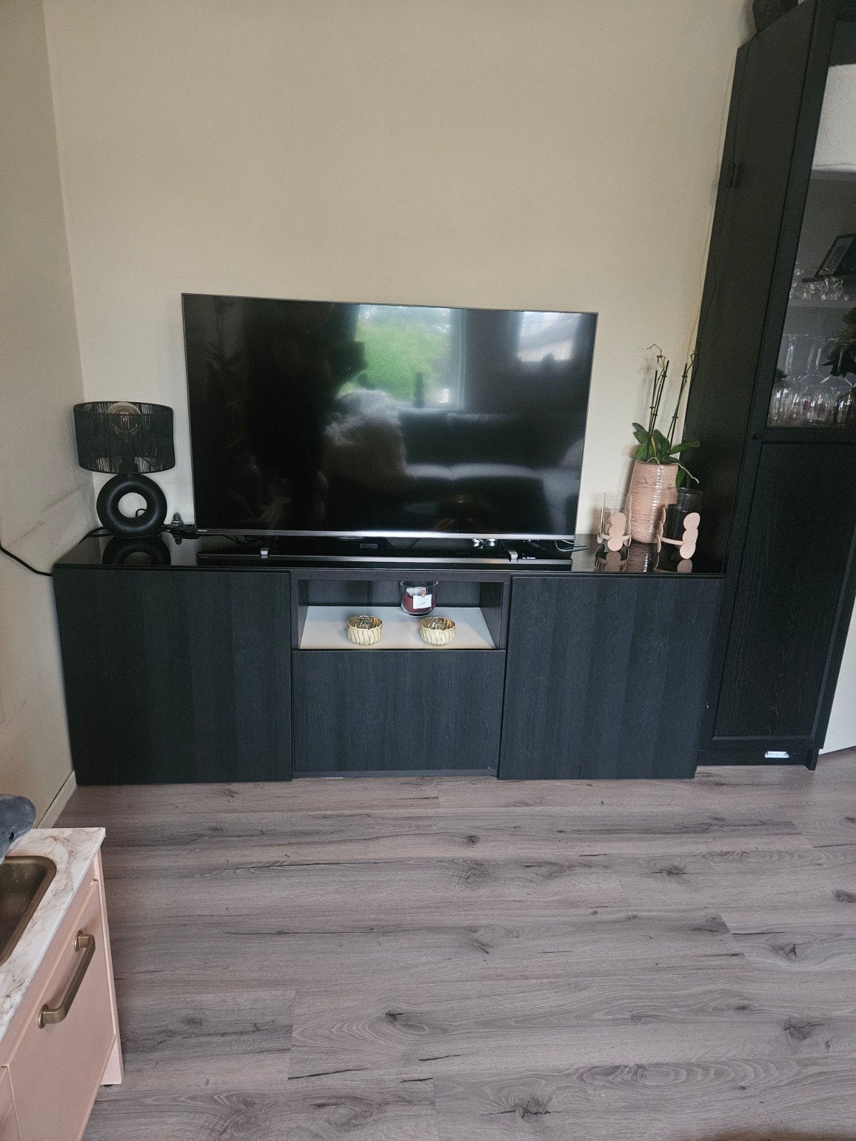 Zwart TV-meubel met opbergruimte, Ophalen, Gebruikt, 150 tot 200 cm, Minder dan 100 cm