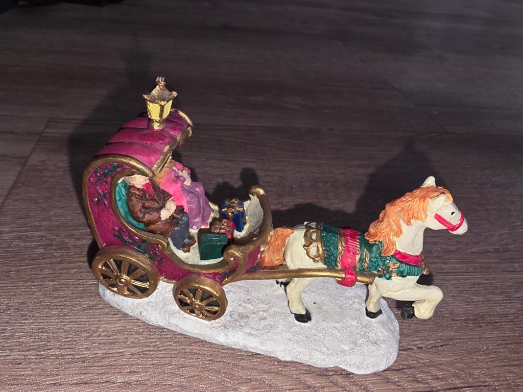 Dickensville Collectables paard met koets NM-55594, Ophalen