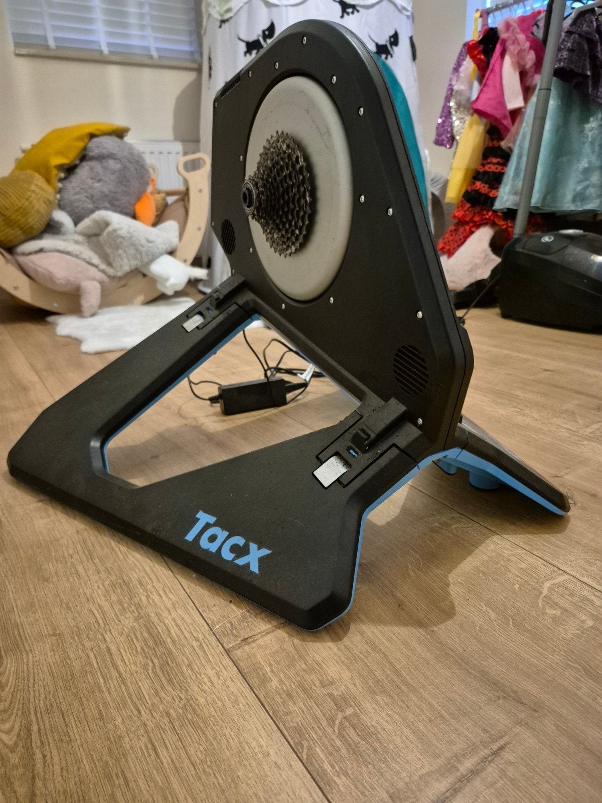 Tacx NEO 2 Smart Fietstrainer T2850.61 - ZGAN, Sport en Fitness, Wielrennen, Ophalen, Zo goed als nieuw, Overige typen