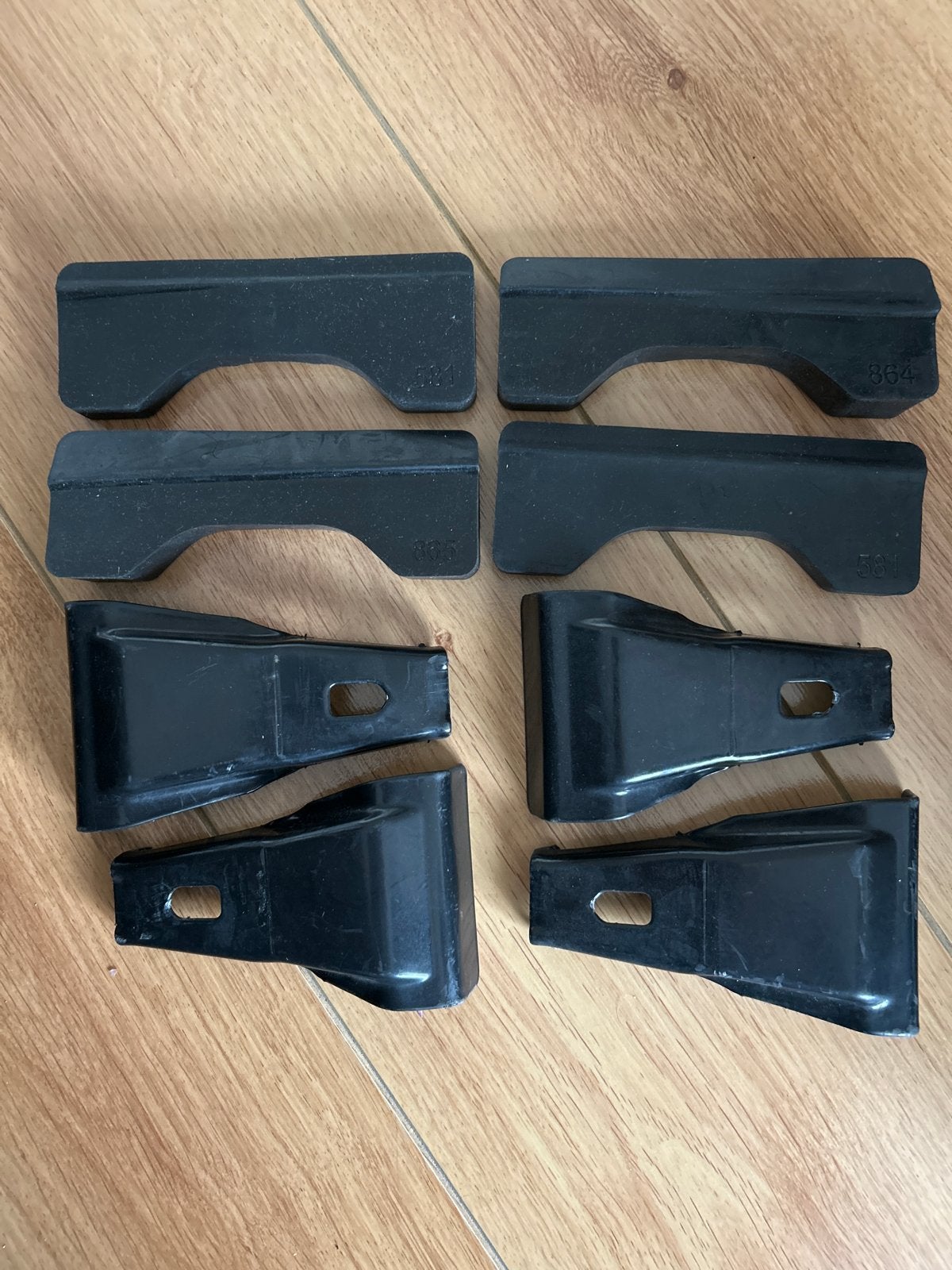 Thule Kit 145307 voor Audi Q8 e-tron dakdragers, Ophalen of Verzenden, Zo goed als nieuw