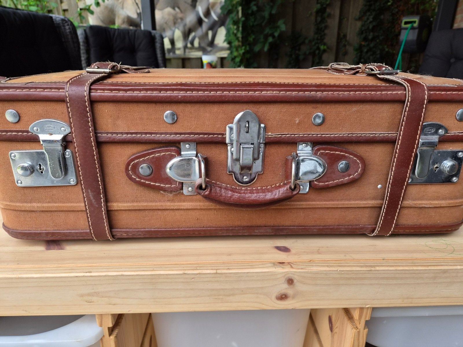Brocante koffer met leren details, Antiek en Kunst, Ophalen