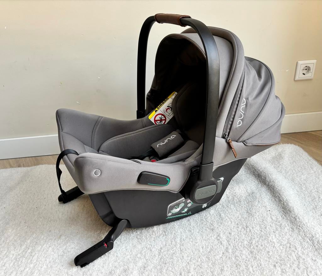 Nuna Pipa Urbn Autostoeltje met ingebouwde isofix, Gebruikt, Zijbescherming, Isofix, 0 t/m 13 kg