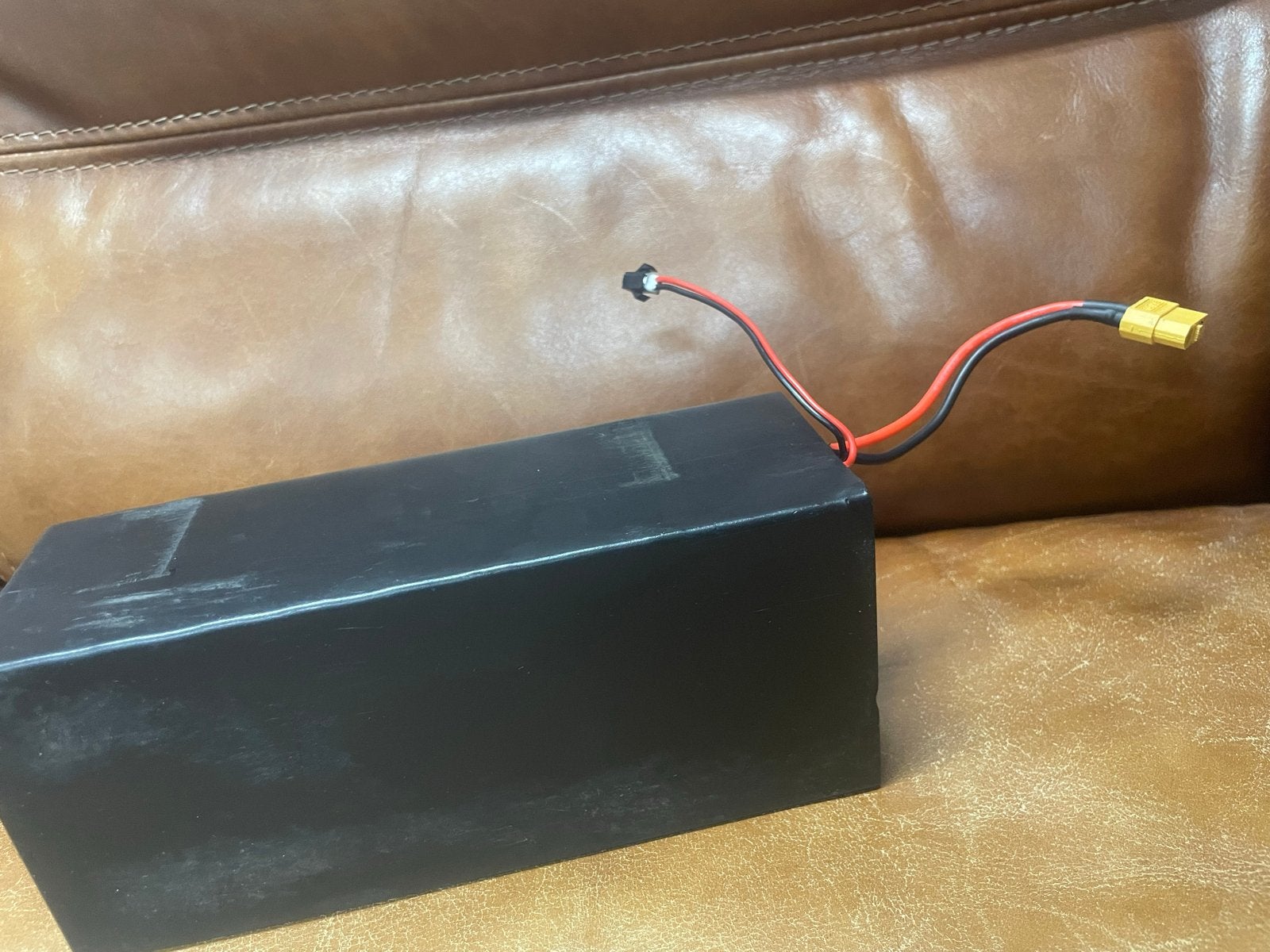 Oplaadbare Li-ion Batterij 36V 6Ah (216Wh), Ophalen of Verzenden, Gebruikt
