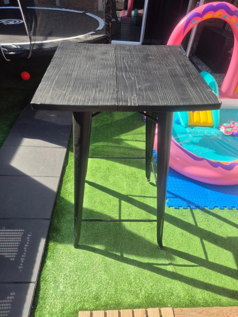 Zwarte bartafel met houten blad, Ophalen, In hoogte verstelbaar, Gebruikt