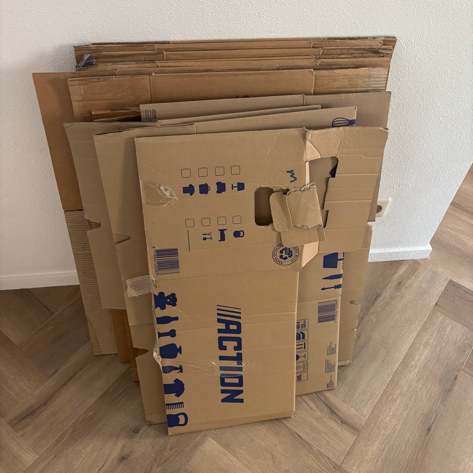 12 verhuisdozen, 4 paar van de Action, Ophalen, Gebruikt, Doos
