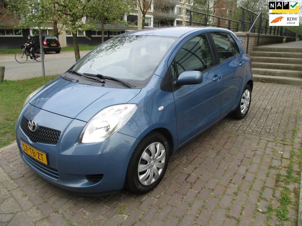 Toyota Yaris 1.3 VVTi Sol MMT//AUTOMAAT//BOEKJES ERBIJ//, 750 kg, 4 cilinders, Blauw, Origineel Nederlands