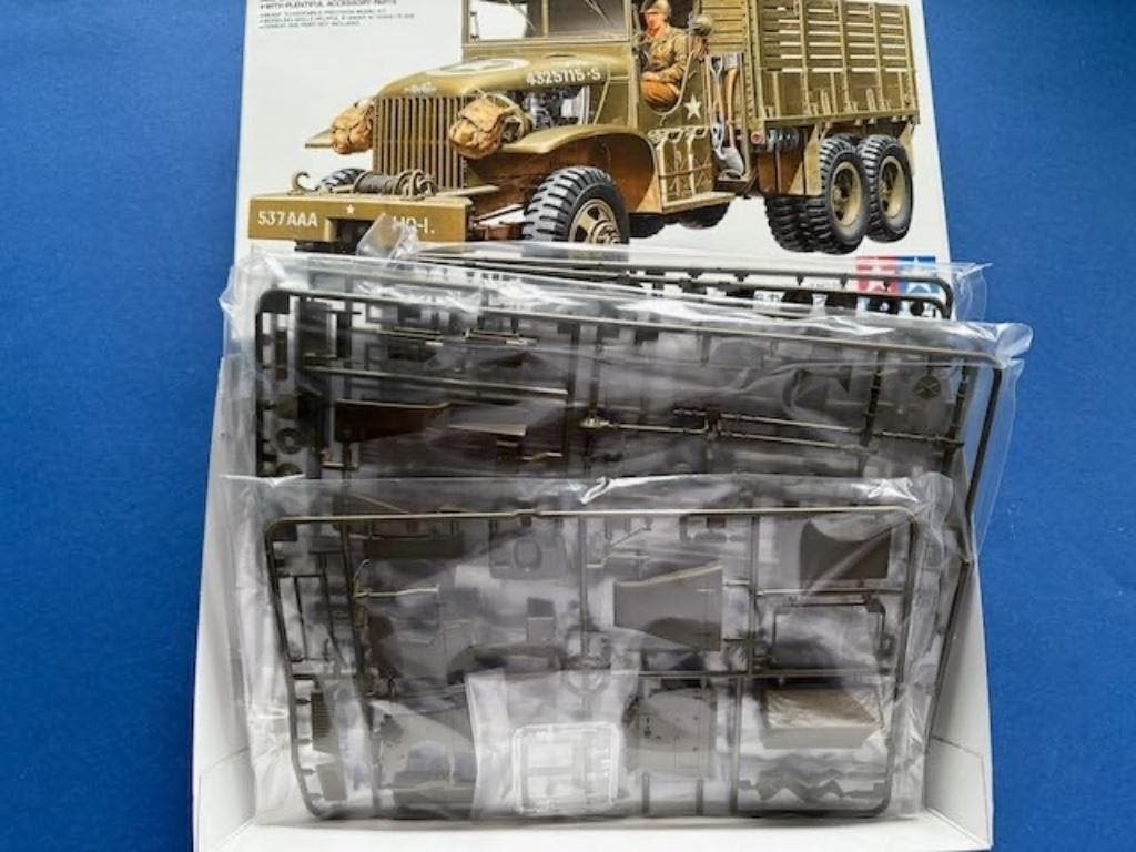 Tamiya 35218 US Cargo Truck 1/35 Incl cargo accessory set., Verzenden, Nieuw, 1:32 tot 1:50, Italeri