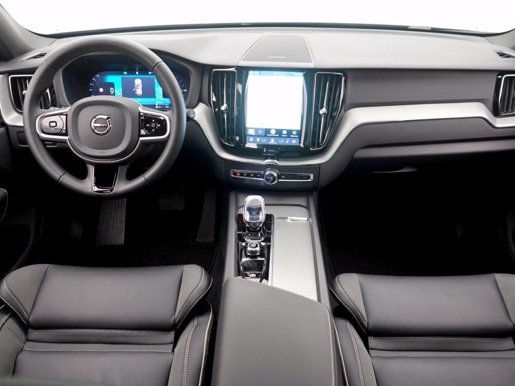 Volvo XC60 2.0 T6 AWD+ Black Edition | Leder | Pano | 360 ca, Auto's, Volvo, Dealer onderhouden, Gebruikt, Zwart, 4 cilinders