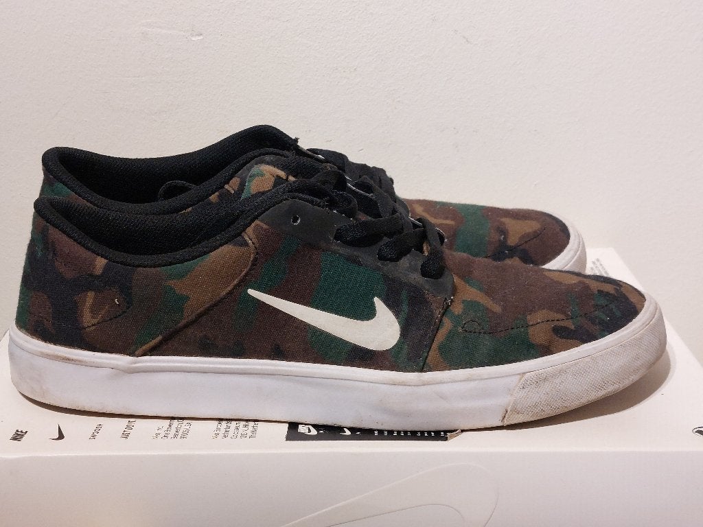 nike sb camouflage maat 44, Overige kleuren, Ophalen of Verzenden, Sneakers of Gympen, Gedragen
