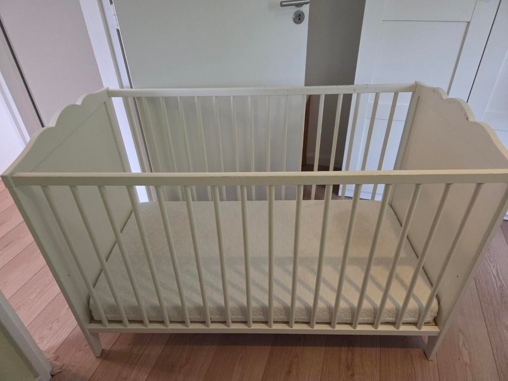 IKEA babybedje ledikant wit, Ophalen, Gebruikt, Ledikant