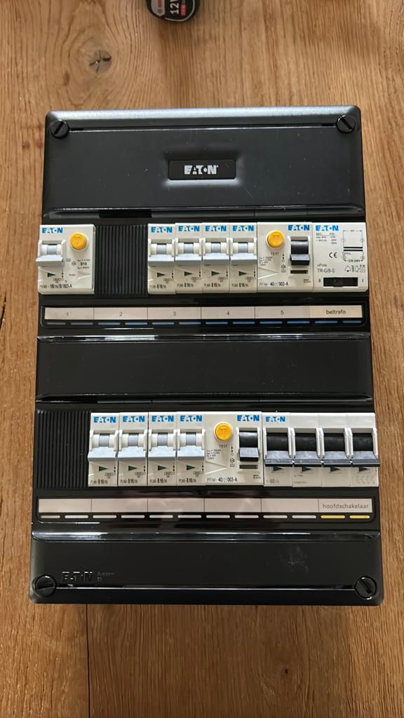 Eaton - Groepenkast 3- Fase - 8 Groep / Beltrafo - Alamat, Ophalen of Verzenden, Zo goed als nieuw