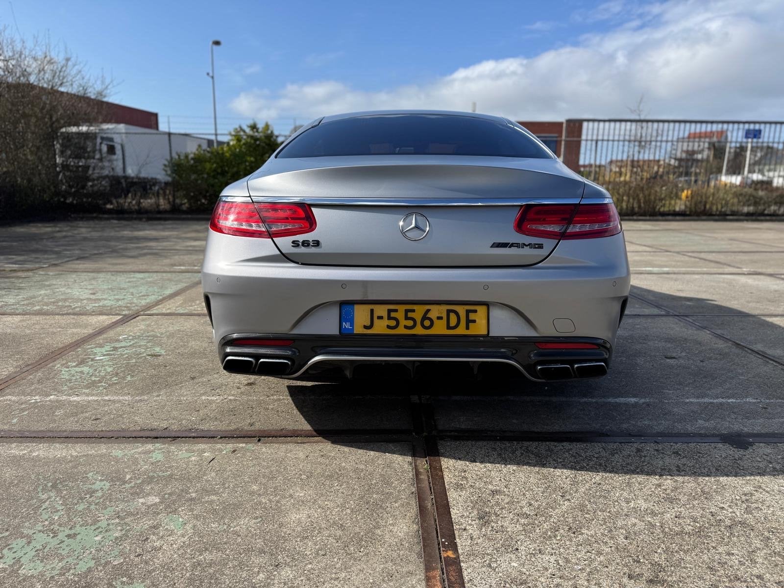 Mercedes-Benz S-Klasse 5.5 S63 AMG Coupe AUT 2015 Grijs, Auto's, Automaat, 5461 cc, 8 cilinders, 4 stoelen