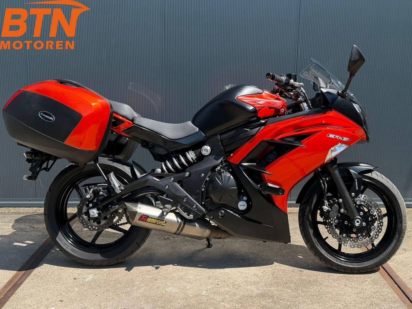 Kawasaki ER-6F ABS (bj 2014) ER6F ER6 Ninja 650 Akrapovic, 2 cilinders, 649 cc, Bedrijf, Onbekend