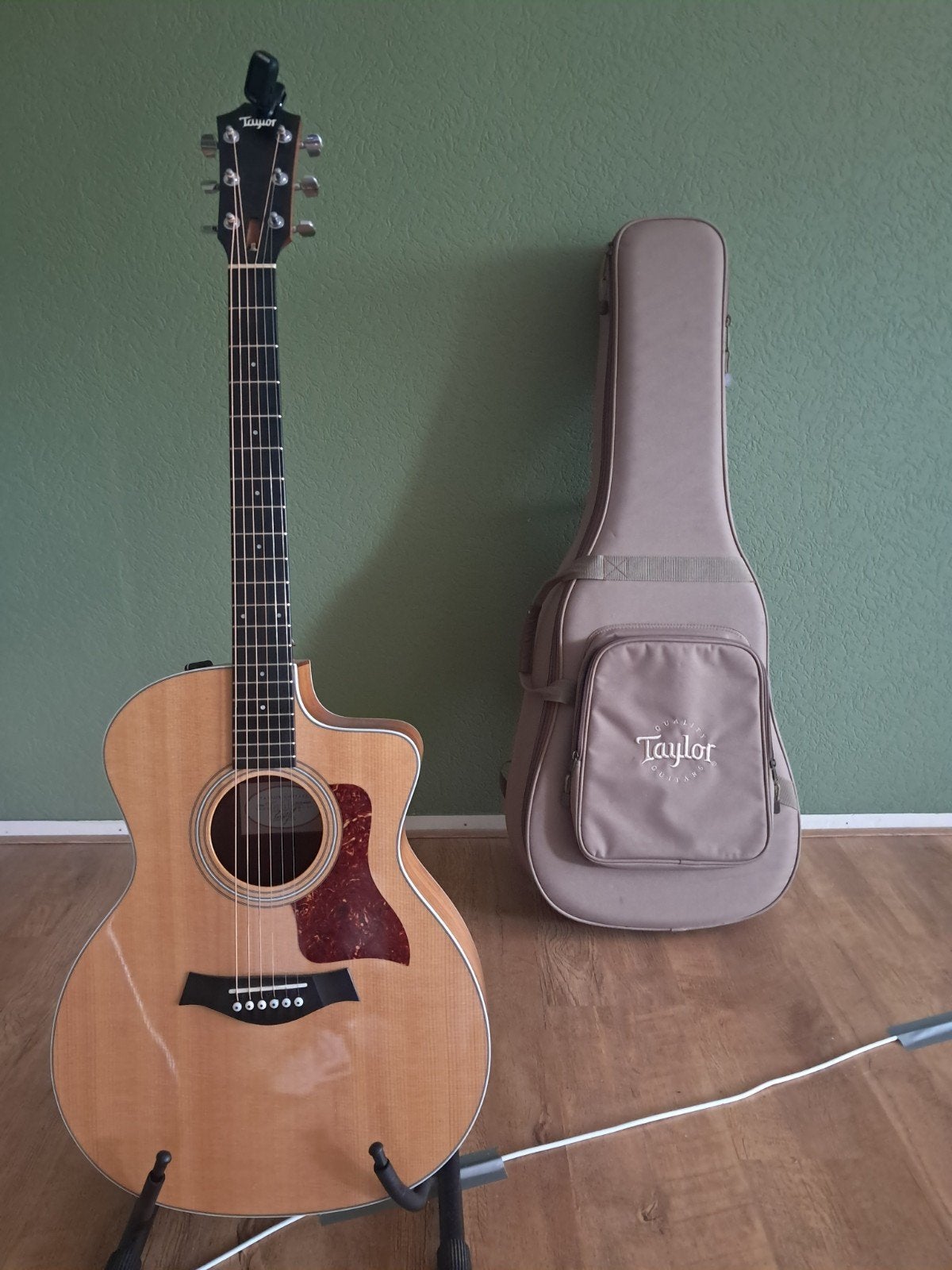 Taylor 214 ce semi acoustisch, Ophalen, Zo goed als nieuw, Western- of Steelstringgitaar
