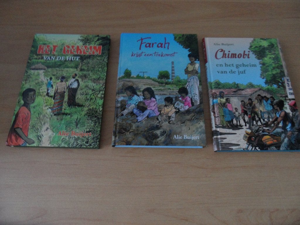 Drie boeken- Alie Buijert, Ophalen of Verzenden, Zo goed als nieuw, Fictie algemeen
