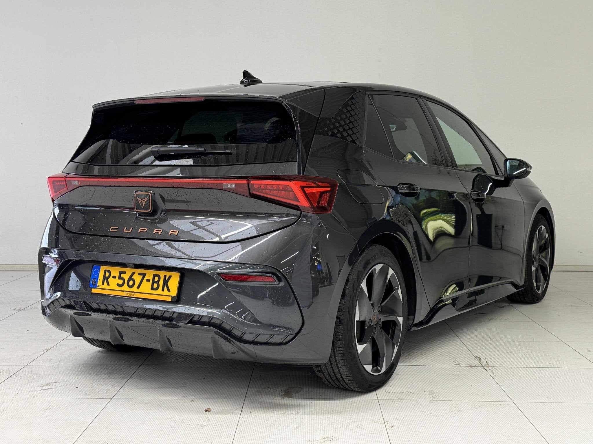 CUPRA Born Adrenaline 62 kWh | SOH 94% | Navigatie | Camera, Auto's, Automaat, 421 km, Gebruikt, Met garantie (alle)