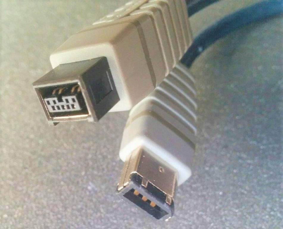 FireWire 800 naar FireWire 400 kabel 9 naar 6 pins, Ophalen of Verzenden, Nieuw