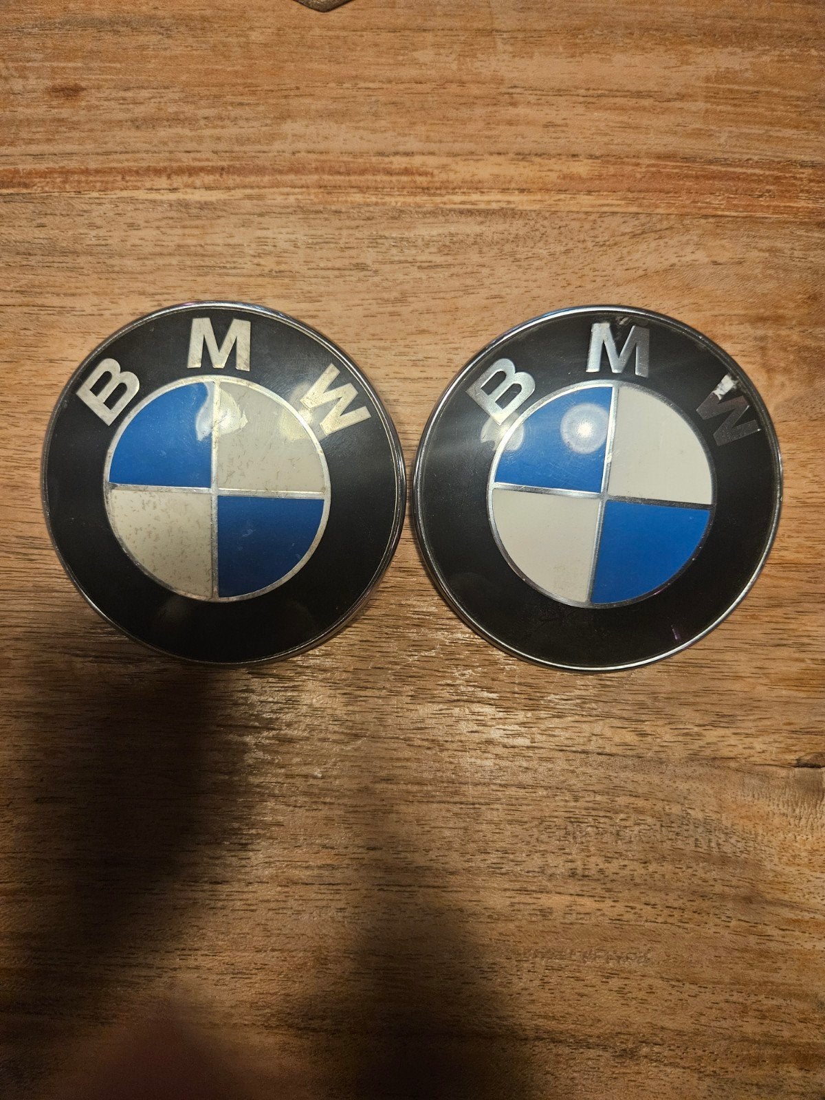BMW Emblemen - Set van 2, Auto-onderdelen, Ophalen, Gebruikt, BMW