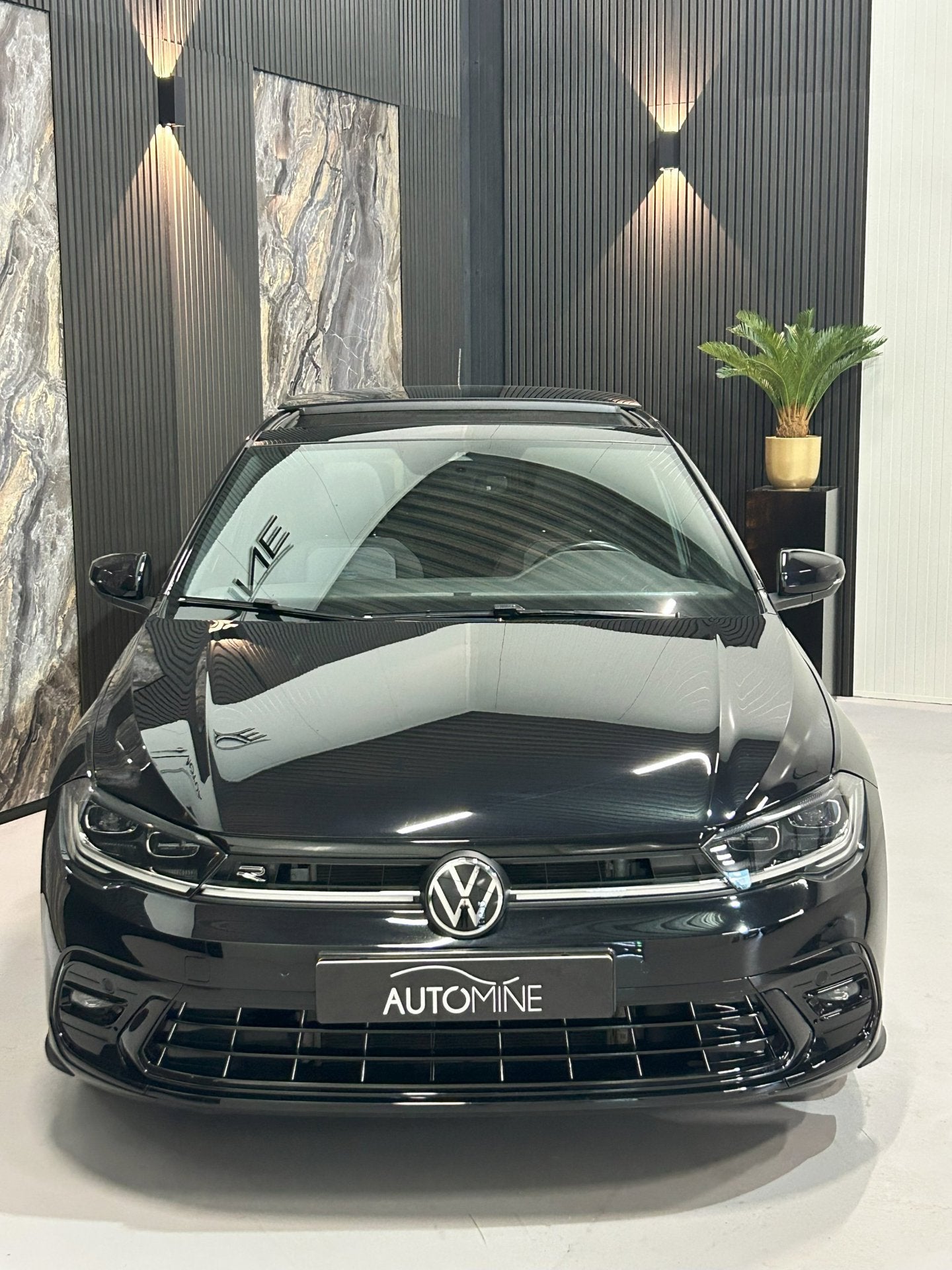 Volkswagen Polo 1.0 TSI 3x R-line|PANO|ACC|SFEER|KEYLESS|CAM, Stof, Gebruikt, Euro 6, Bedrijf