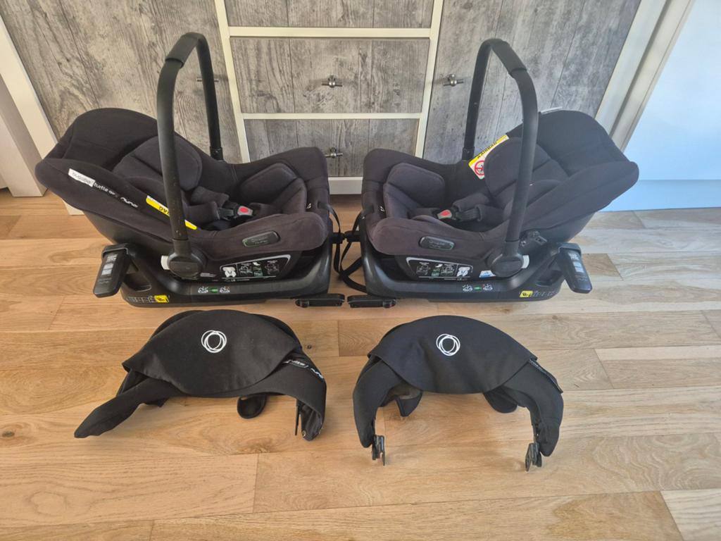 2x Bugaboo Turtle Air by Nuna autostoel + Isofix base, Kinderen en Baby's, Autostoeltjes, Gebruikt, Zijbescherming, Isofix, 0 t/m 13 kg