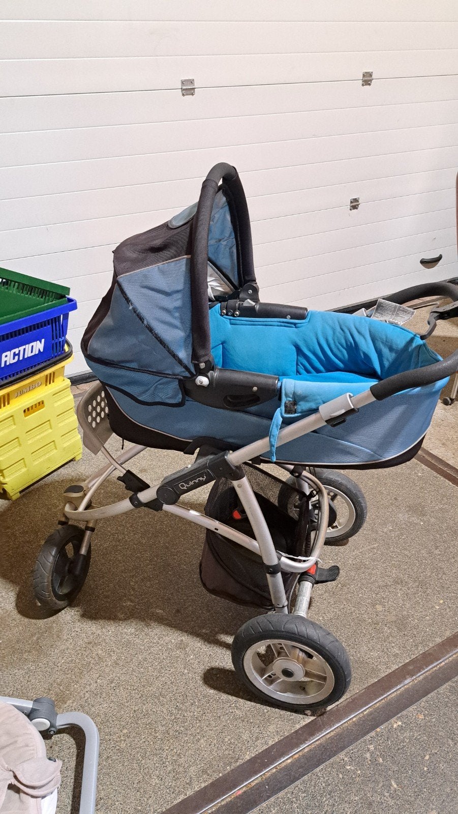 Quinny kinderwagen met reiswieg - Blauw/Zwart, Kinderen en Baby's, Kinderwagens en Combinaties, Gebruikt, Quinny, Met reiswieg