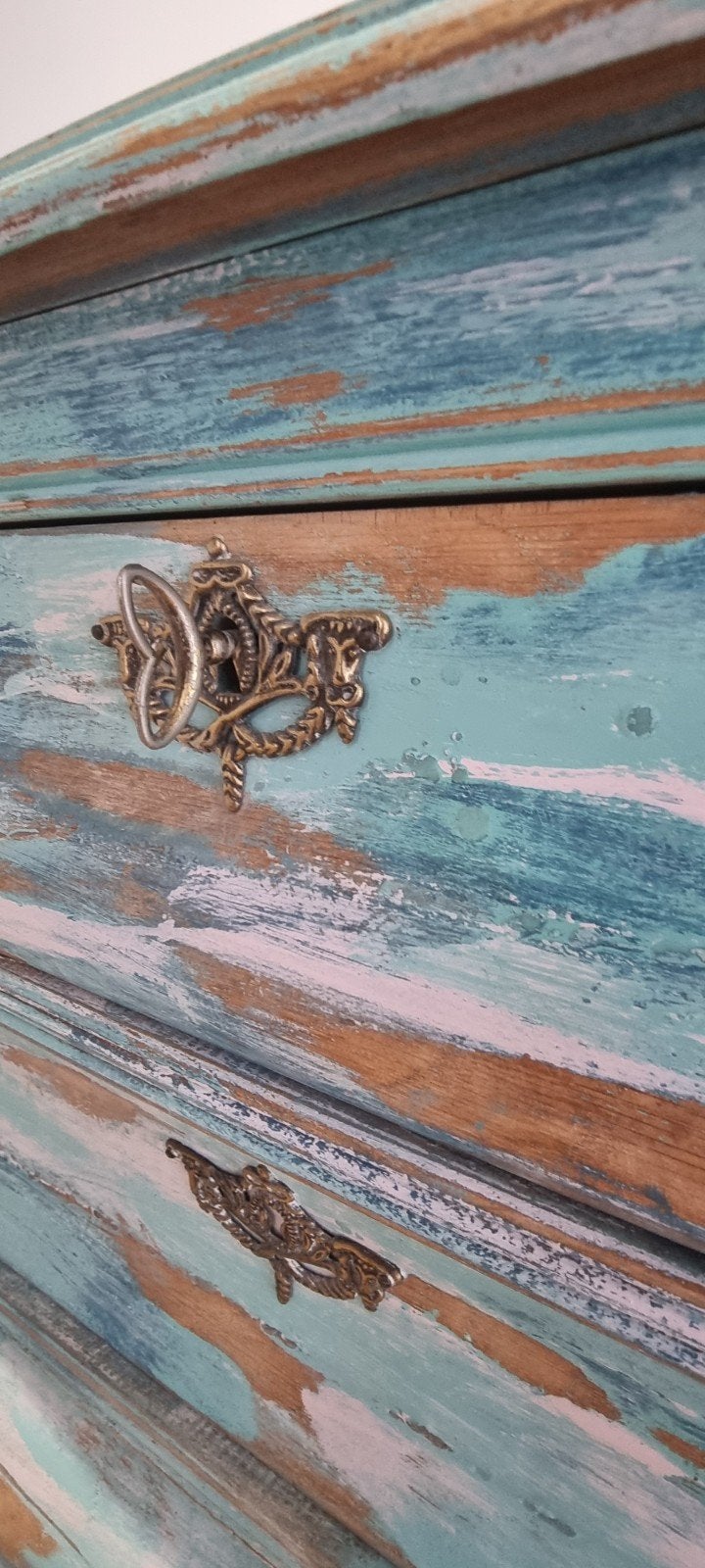 Unieke vintage buikkast commode in turquoise met brocante lo, Antiek en Kunst, Antiek | Meubels | Kasten, Ophalen of Verzenden