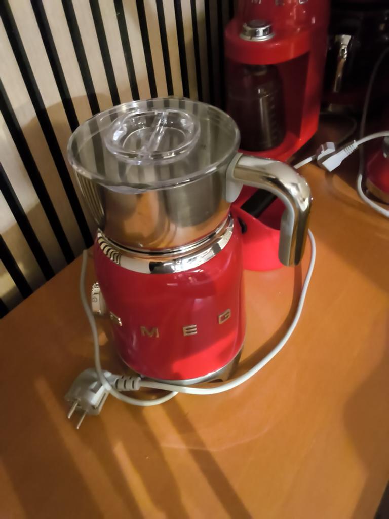 Smeg Koffiezetapparaten Set - Rood, Stoompijpje, 10 kopjes of meer, Ophalen of Verzenden, Zo goed als nieuw