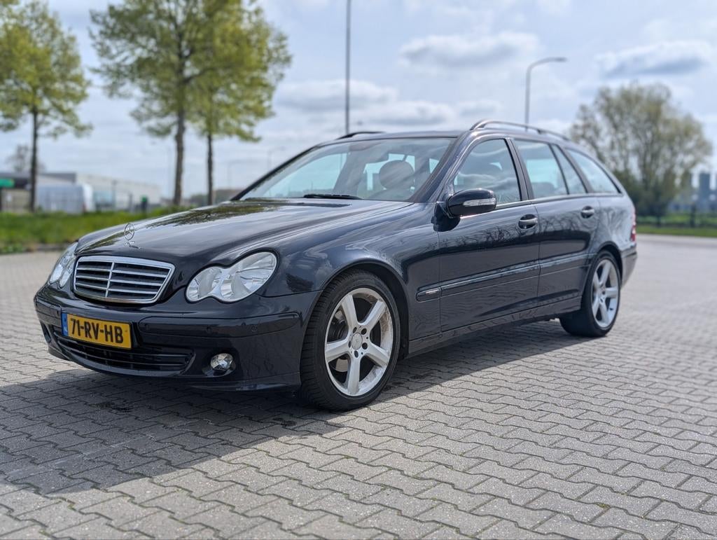 Mercedes-Benz C-Klasse 1.8 C180 Kompr Combi AUT 2005 Blauw, Auto's, Mercedes-Benz, Automaat, Achterwielaandrijving, Blauw, 1796 cc