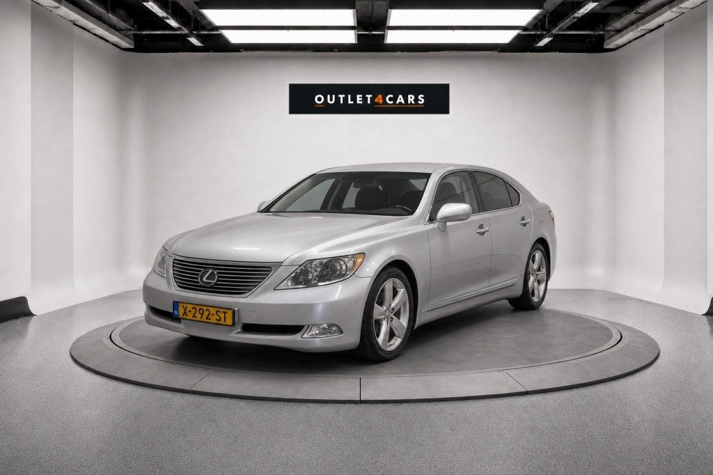 Lexus LS 460 Executive (bj 2007, automaat), Automaat, Achterwielaandrijving, Gebruikt, 8 cilinders