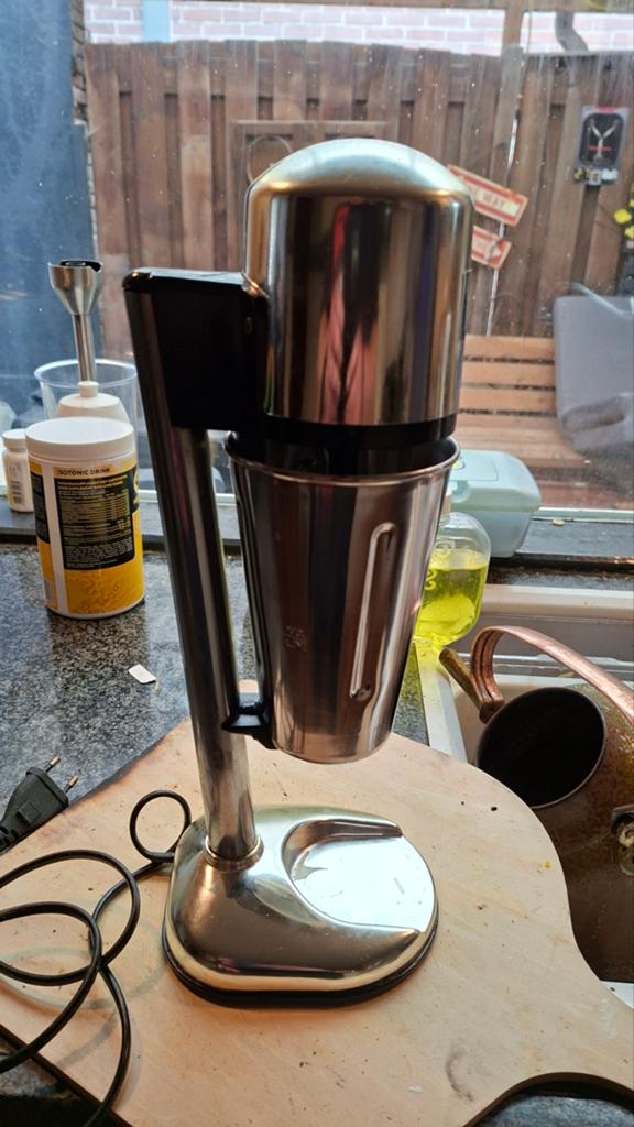 Vintage Milkshake Maker / Blender, Witgoed en Apparatuur, Keukenmixers, Minder dan 1 liter, Ophalen of Verzenden, Gebruikt, 1 snelheid