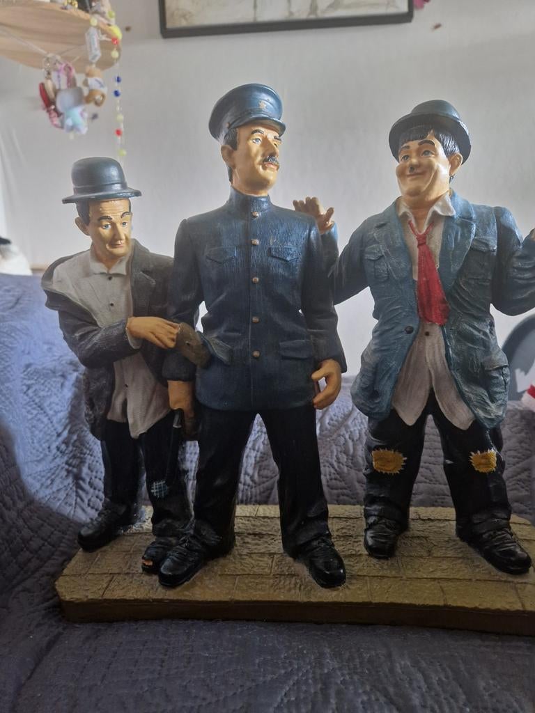 Laurel & Hardy Beeld Collectors item : De Zakkenrollerij, Ophalen, Zo goed als nieuw