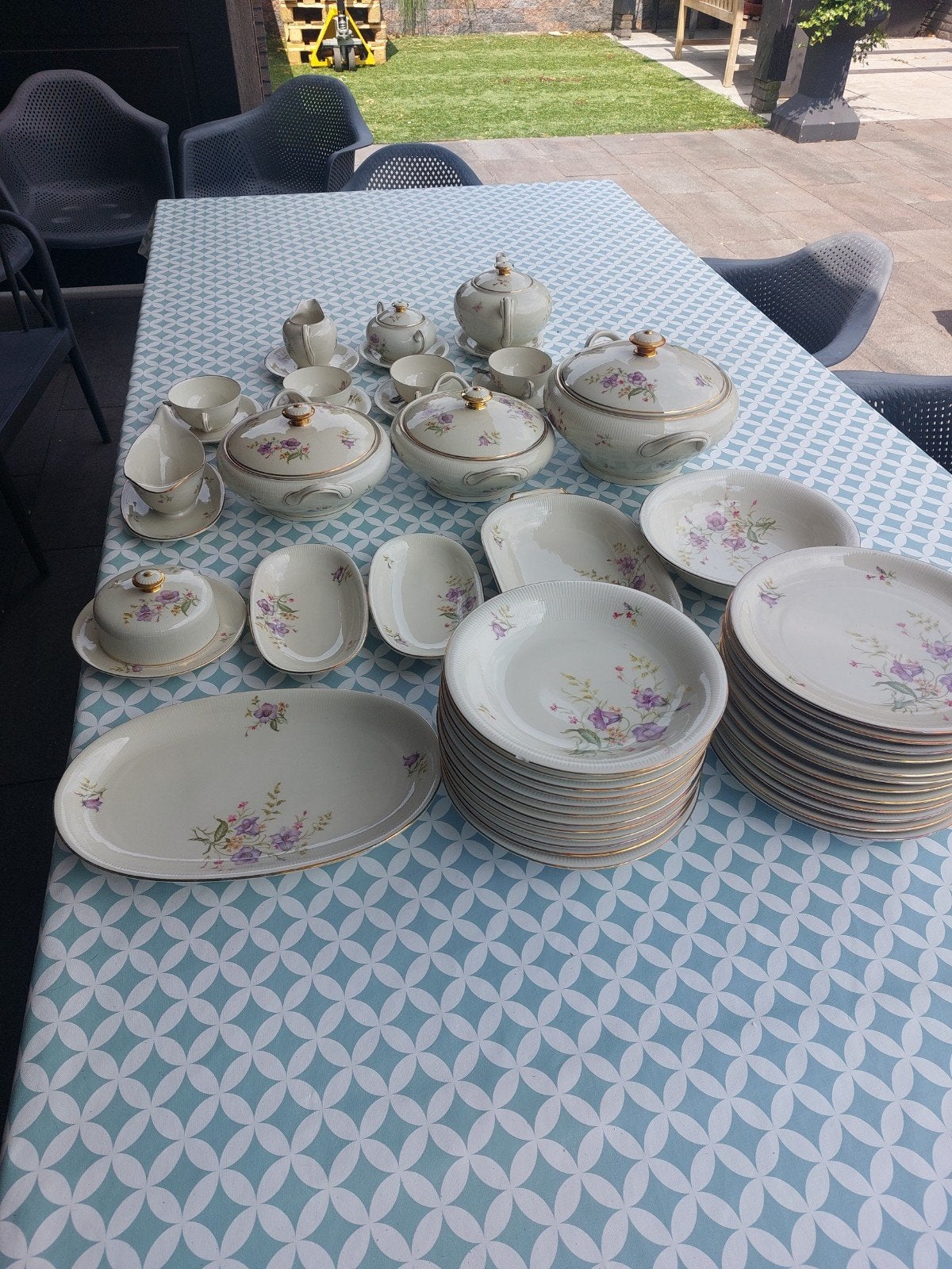 Spenzo Amsterdam Uitgebreid Vintage Servies met Bloemmotief, Overige merken, Vintage, Ophalen of Verzenden, Zo goed als nieuw