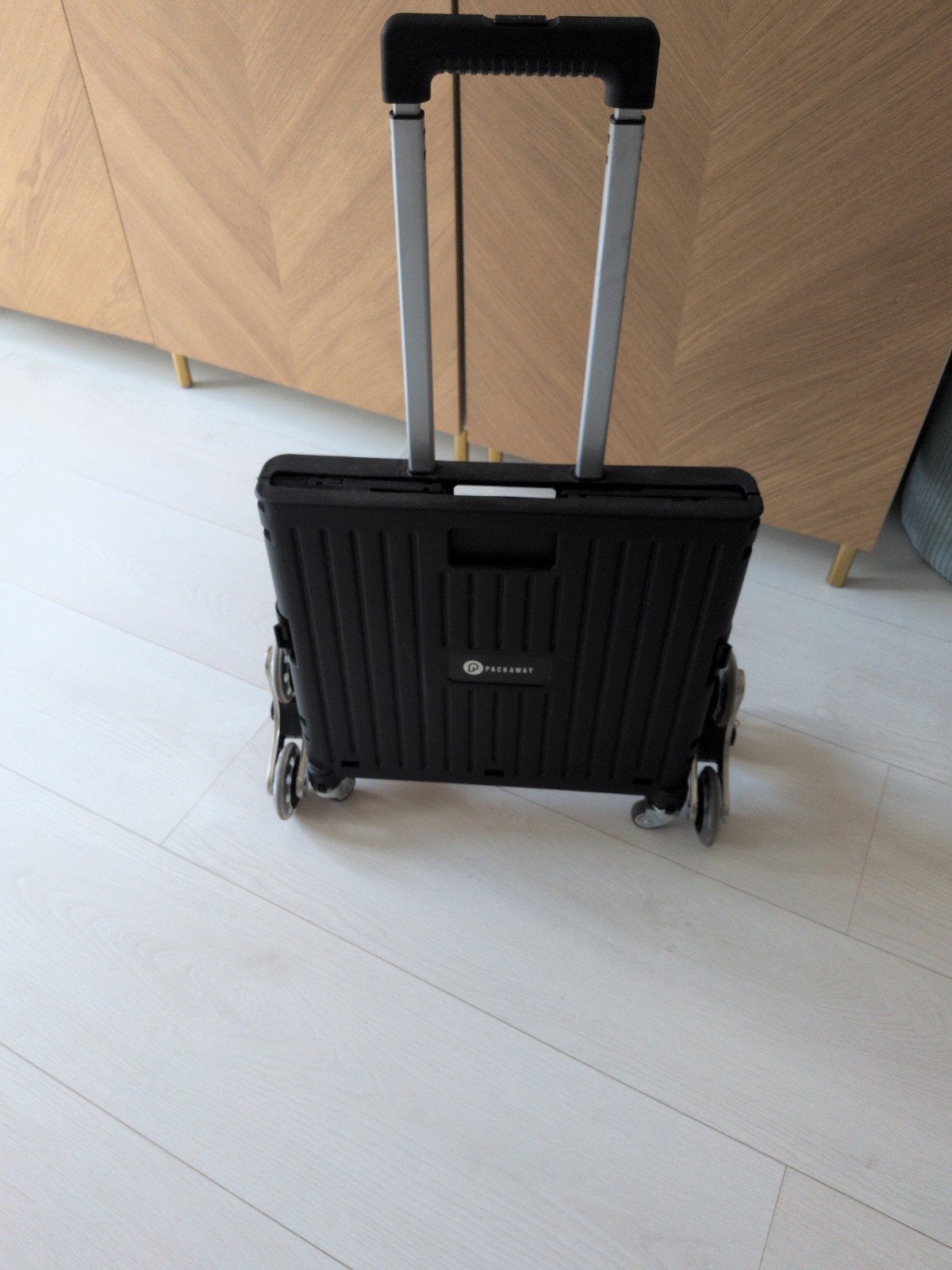 Karretje opklapbaar, handig voor boodschappen, kranten lopen, Ophalen, Zo goed als nieuw, Zwart, 30 cm of meer