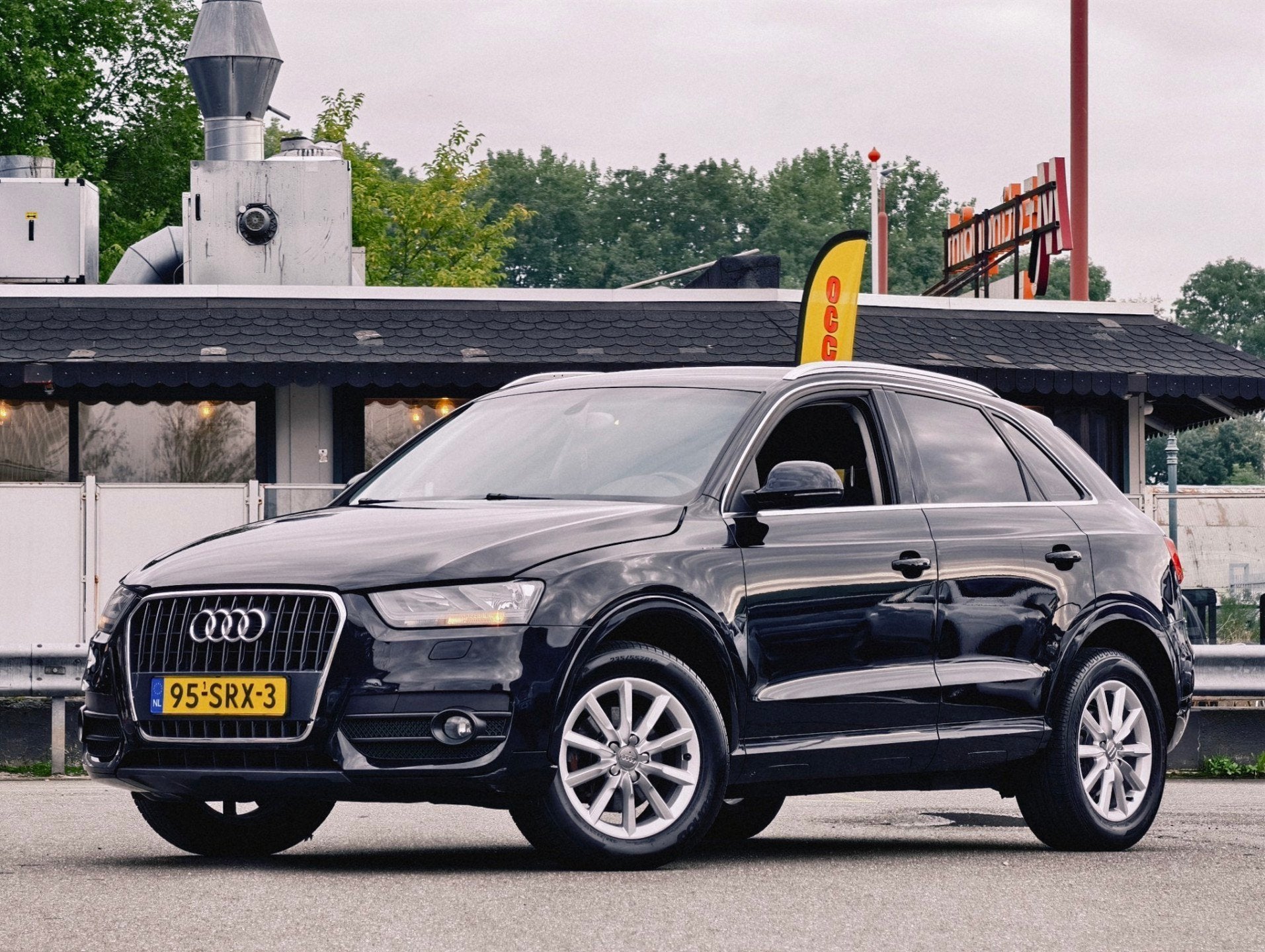 Audi Q3 2.0 TFSI quattro Pro Line / NAP / RIJD SCHAKELD GOED, Automaat, 1984 cc, Zwart, Audi