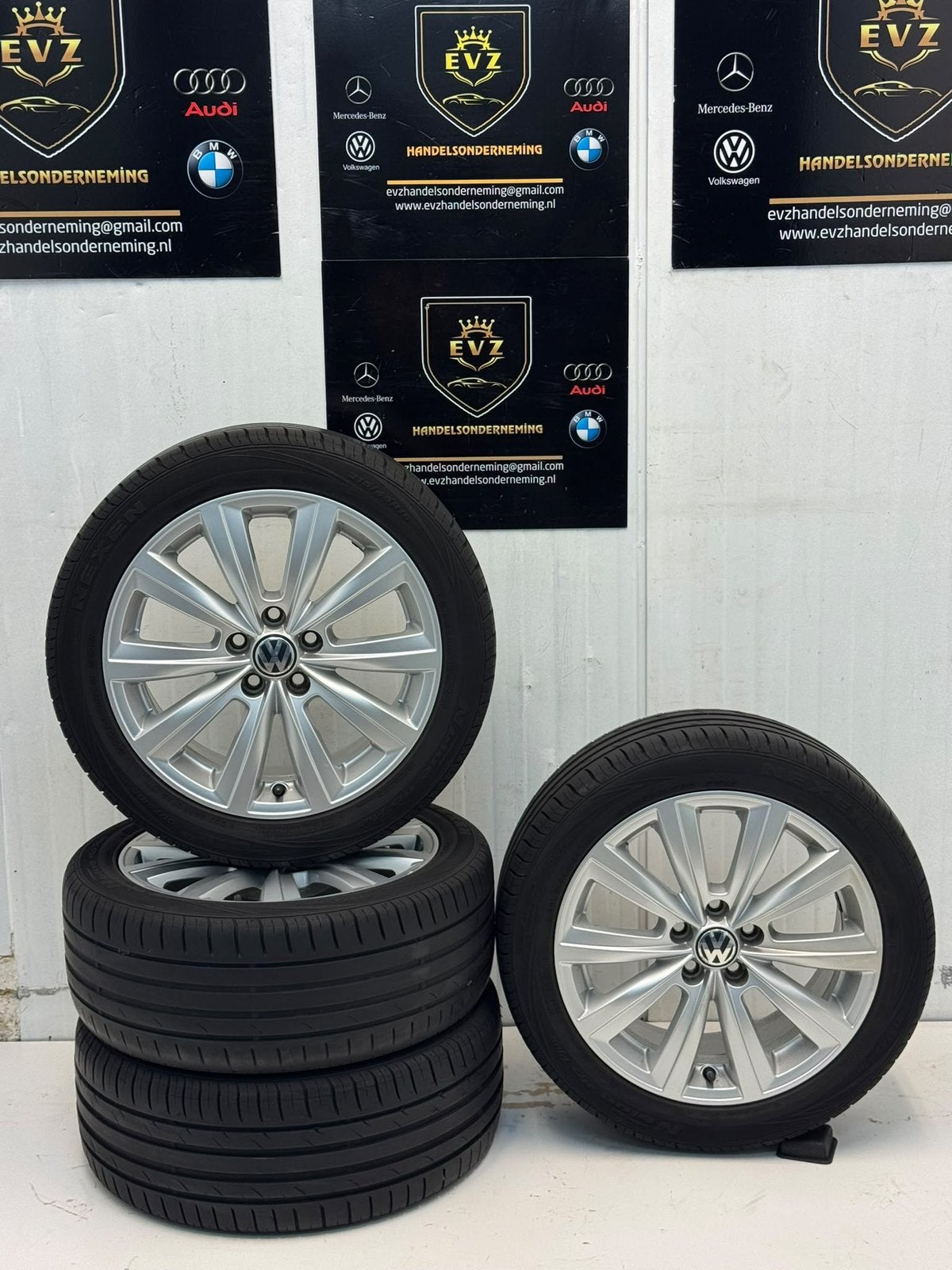 VW Polo V 6R bj.2014 sport velgen set met banden 215/45R16, Auto-onderdelen, 16 inch, Banden en Velgen, Ophalen of Verzenden, EVZ Handelsonderneming
