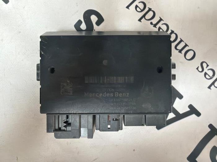 Trekhaak Module van een Mercedes Vito, Gebruikt, -, Ophalen of Verzenden, -