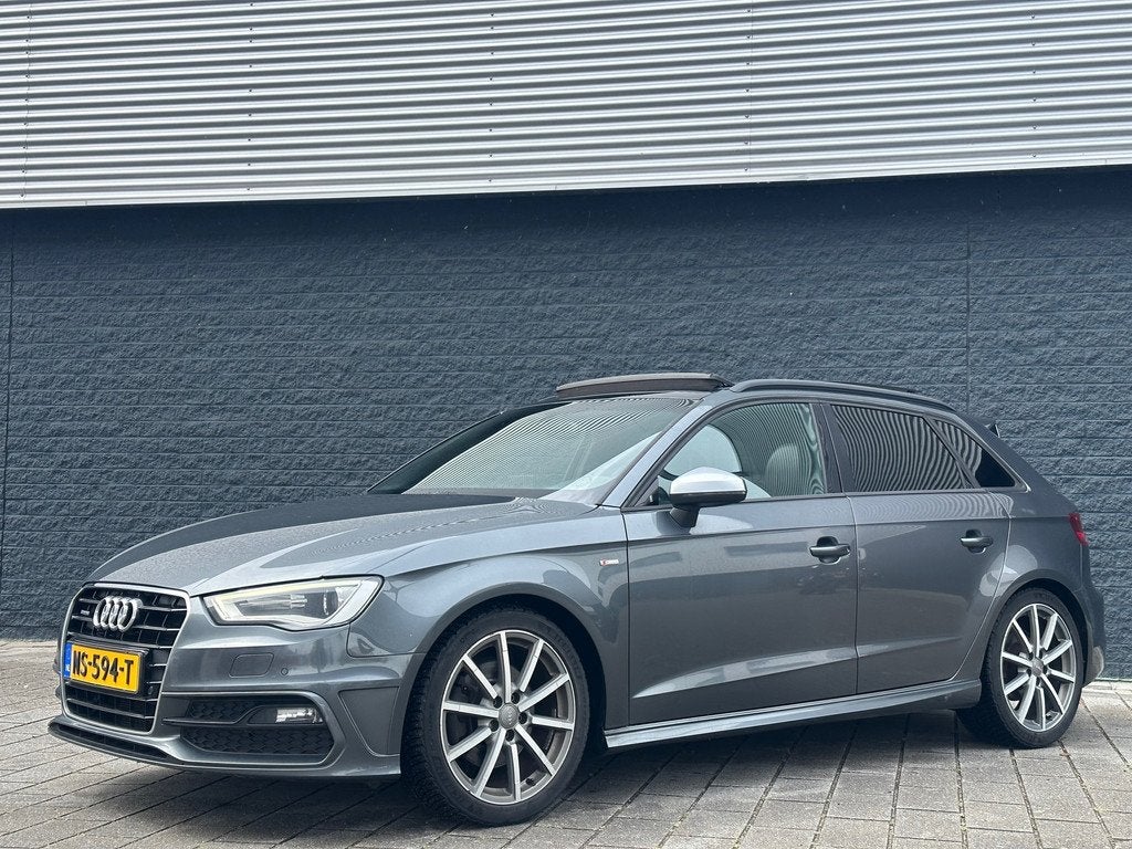 Audi A3 Sportback 2.0 TDI quattro Ambition Pro Line S, Auto's, Audi, Automaat, Euro 6, 4 cilinders, Leder en Stof